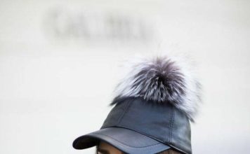 Skórzane czapki z daszkiem - jak je nosić?