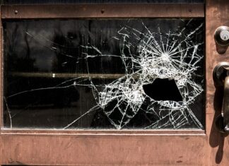 Jak pozbyć się dziur w zaroście? Jak pozbyć się dziur w zaroście?