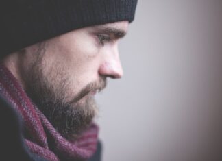 Co na porost brody z apteki?