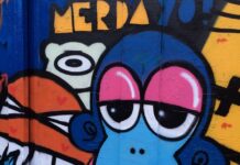 Jak wyciągnąć wbity włos? Jak wyciągnąć wbity włos?