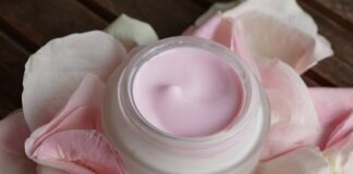 Czy serum stosuje się rano i wieczorem?